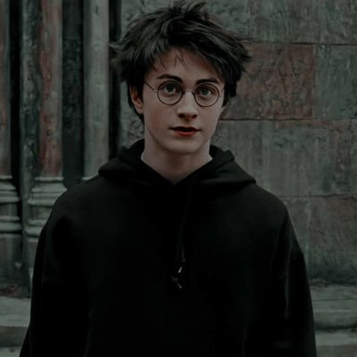 Takipler davet amaçlıdır - 𝐒𝐞𝐧 𝐛𝐢𝐫 𝐛ü𝐲ü𝐜ü𝐬ü𝐧 𝐇𝐚𝐫𝐫𝐲. 🧙 | Harry Potter’a dair herşey.