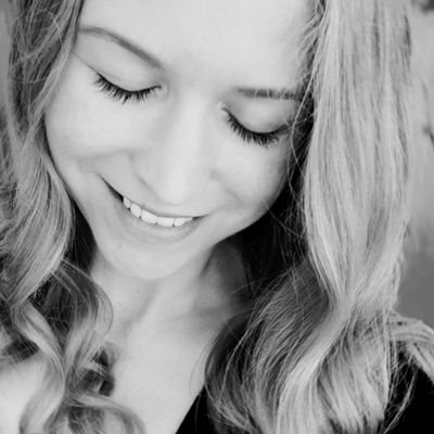 come find me, I'm hiding in the deepest night                         

infp | dark music | poetry |