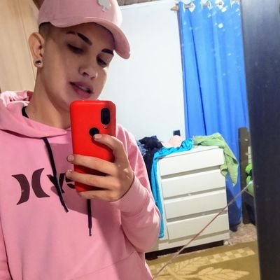Lucas52064791's profile picture. 😝