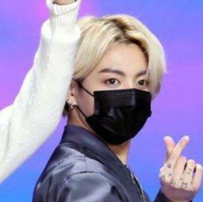 Alisha54216695's profile picture. need some oxygen