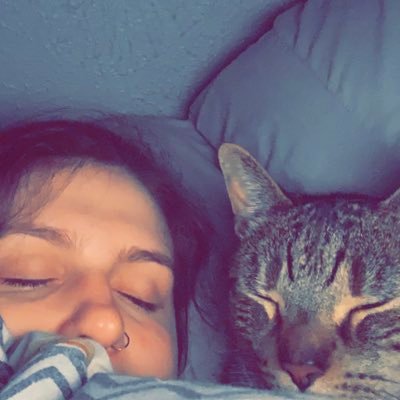 Just a girl who loves her cat, food and boyfriend in that order.