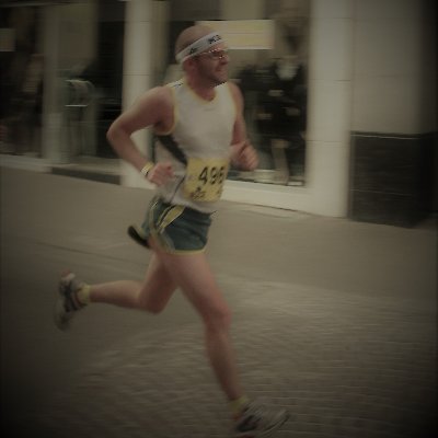 de hardlopende diabeteseducator - ambassadeur Wit-Gele Kruis van Antwerpen - tweet in eigen naam - fier op mijn West-Vlaamse roots