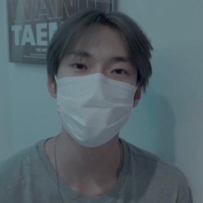 jinsidejokes's profile picture. 🤍