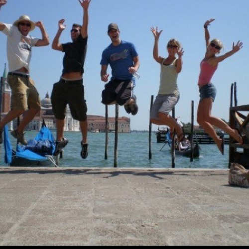 Hawkeyez99's profile picture. 