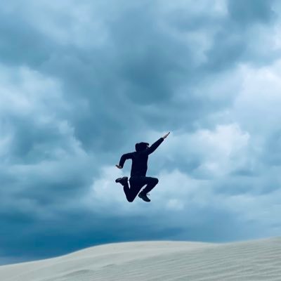 NickKnecht4's profile picture. A OneWheel riding filmmaker + space flight nerd