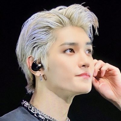 _reNCTzen's profile picture. chilzen. wayzennie. LEE line💚🫶