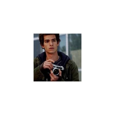— tweet “ @remuslovesu remus supremacy ” y recibirás una foto random de remus ♡︎
