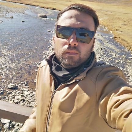 ‏ھیھات منا الذلہ