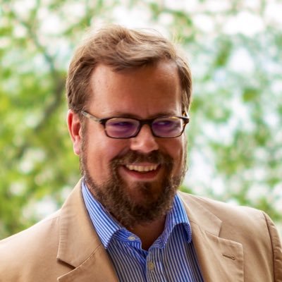 on Twitter as Healthcare Investor, Citizen and Werder Bremen supporter.