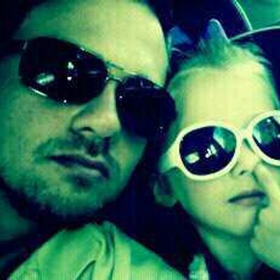 Twitter justin bates