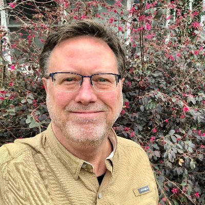 Medical Anthropologist, studying health disparities, sexuality, aging and food within minority populations. @dwcox2 on IG and @dwcox2@tech.lgbt
