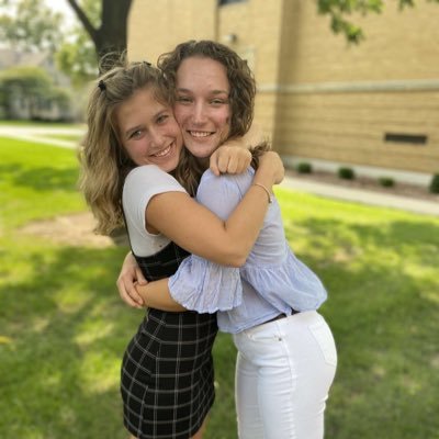 EllieYahnke's profile picture. 