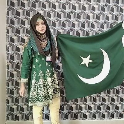 Debater | Social Activist | Public Speaker | Teacher | Geographer | voice over artist.
(شہر قائد کی بیٹی)
