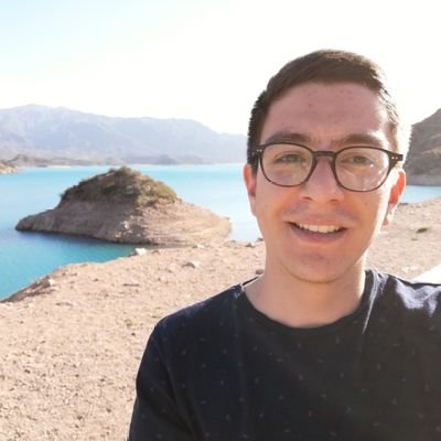 zebamartinez's profile picture. Soñador compulsivo e idiota por naturaleza, extrovertido a ratos. Treinta inviernos.