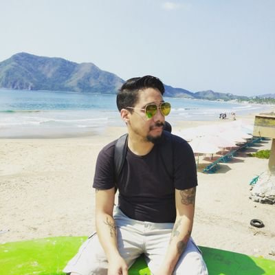 Fercho García... Streamer Twitch... Fundador de las turbinas locas, creador del lagg y mi mamá dice que soy especial xD