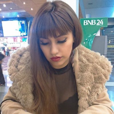 joselinejgo's profile picture. Que sería de la vida sin un poco de locura 👽