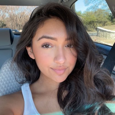 babyitsvicky's profile picture. 