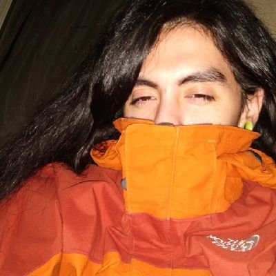 Just a young man craving for some peace✌️
One winged angel🖤 Probably listening to Tool🎵 or shoegazeing🤍