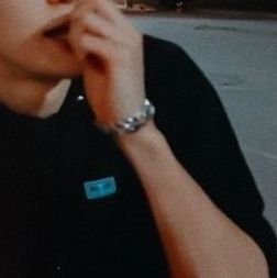 อย่าน่ารักได้มั้ยคะเธอ?ʕ•ﻌ•ʔ
🦥 യ *◞ 🪐 ✧˖* ♡
@pigpam_m ขี้ม่อส์ที่สุดครับ🧤🧸@thxnwaaa คนน่าถีบครับ🧺🧸
#ฟอลแบคฟอล♡︎♫︎