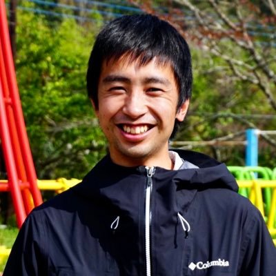 「聞き書き甲子園 」と「のろし」の人です！ ■NPO法人共存の森ネットワーク 理事・事務局。 高校生が名人を一対一で取材する #聞き書き甲子園 の運営などやっています。 ■10-30代による地域活性化団体「のろし」代表。 都内会社員が千葉県市原市に通いながら、イベントやアート作品制作などやっています。