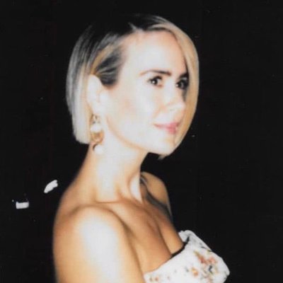 SarahDontLook's profile picture. My only thoughts are Sarah Paulson and I hope she's okay with that. Age 24. She/Her.