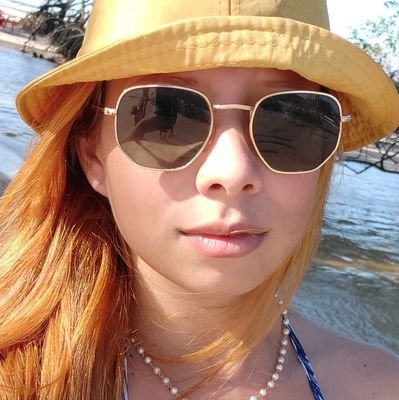 Emi75567660's profile picture. viva mais que o necessário!