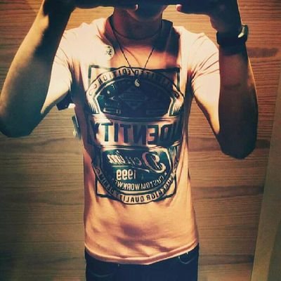 madkid61's profile picture. smart and sweet 😋

painter 🖌 

sketch artist ✏

gamer 🎮

~nothing special~