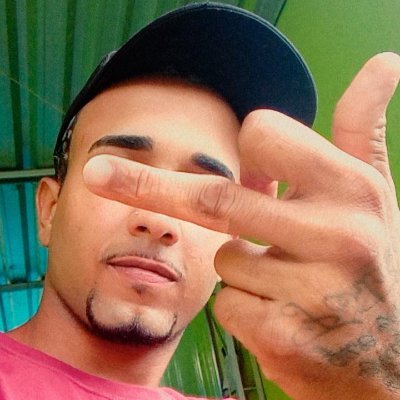 ruan_pjl57's profile picture. Por onde eu andar não me deixa cair, e se o dia for triste, faça ele sorrir !! 🙌🏽 caleb 👨‍👦 Moto táxi 🚄