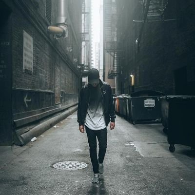 itsrezaw's profile picture. 