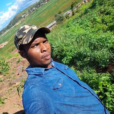 anesuishe12's profile picture. i am the happiest person to be around with