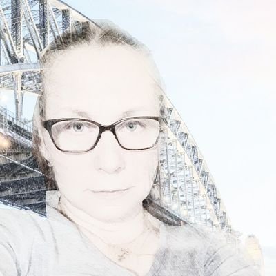 elka2405's profile picture. 