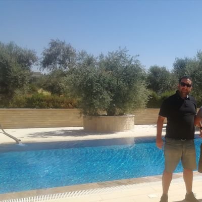 David__Chamoun's profile picture. Straight