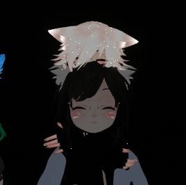 vio32869478's profile picture. 🧁💜 she/her