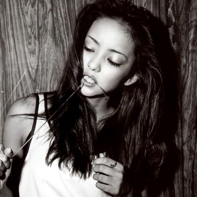 xonamiexo's profile picture. 安室ちゃん(画像多め)と、GLAYと、LANYと、娘さん(5歳)➕息子さん(1歳)。

ぼちぼちやってます。
愚痴多め。
邦楽、洋楽好き。
てか、音楽好き。
ライブ好き(子育ての為活動休止中)
子ども生まれてから海外子ども服にハマり中✨

May music fill your wonderful life.