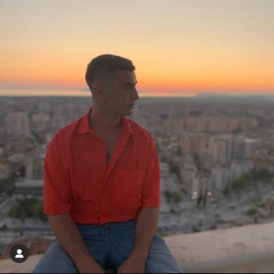 alecoli99's profile picture. 📍: Italy 👟: US9.5