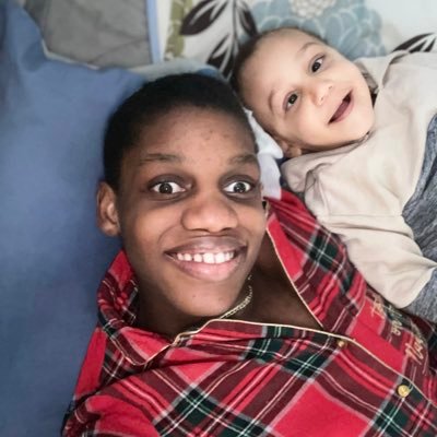 KitengeSanta's profile picture. Live life to the fullest