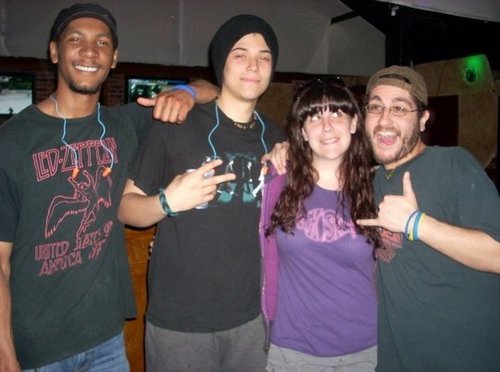 Vashtizdgox's profile picture. Friends and family mean most to me. If you want to know more holla at yo grrrrl =)