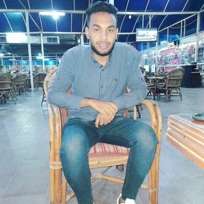 اقسم لك ي ابى لو لم يكن السجود لله وحده☝🏻لركعت لك🙌🏻. محمد منير ♥️ صعيدى💪 Faculty of commerce svu، والى تخلى صعيدى يحبها يبقى يا غلبها. /النوبه♥️♥️