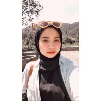 silvia ramadhani (@silvia_rmdn) 's Twitter Profile