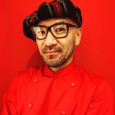 PROGRESSlorie's profile picture. 宮崎県でお菓子屋を営んでいるオーナーパティシエです。YouTubeチャンネルではロリエパティシエとして、いろんなスイーツ作ってレシピや作り方を紹介しています。#中田敦彦オンラインサロン