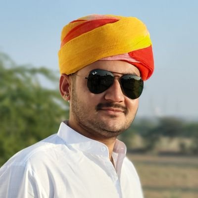 Bahadur39098741's profile picture. traveller