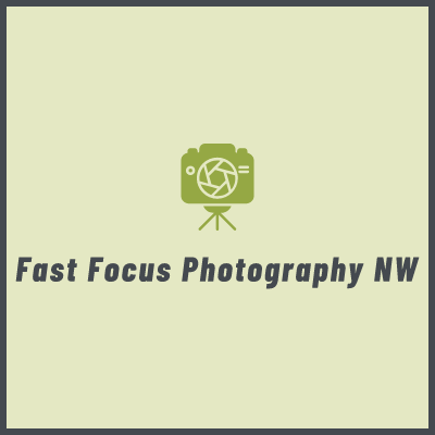 Sports and event photographer in the Pacific Northwest. Specialty is trail running/cycling and college athletics.