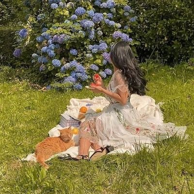 thesoulofbleona's profile picture. 🌔🌕🌖 .potevo nascere borghese , ma sono nata nel sud dell'albania, sopportatemi.