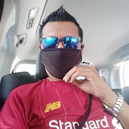 Iskandarizz4's profile picture. behappy