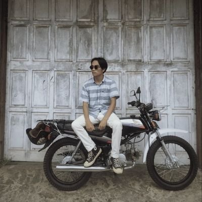 nolep human writer sebab menjadi aneh tidak masuk neraka kan?
writer and podcast