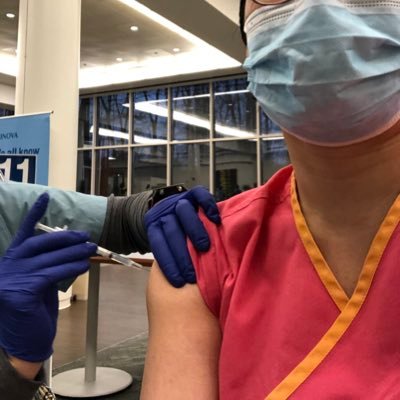 😷Simulationista|EM-PEM|🎻|#1stGen/#MedEd|totally overeducated|mumx3| wife|she/hers|🇬🇧🏴🇺🇸|🏳️🌈|my voice|boosted