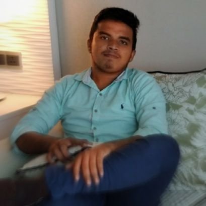 DeenHishmath's profile picture. 