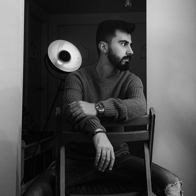 Roger_Siguenza's profile picture. ~ Todos somos el malo, en el cuento de alguien ~ Seit 1878