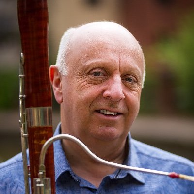 Bassoon soloist, solo artist for Hyperion Records, 'Wind Serenades' courses.
https://t.co/97e4mnfENg
https://t.co/itHWaWVvWD