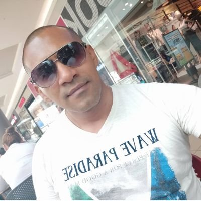 luissua96433581's profile picture. La oportunidad están donde otros encuentran excusa.

WhatsApp  https://t.co/Kvh1gP9XIJ